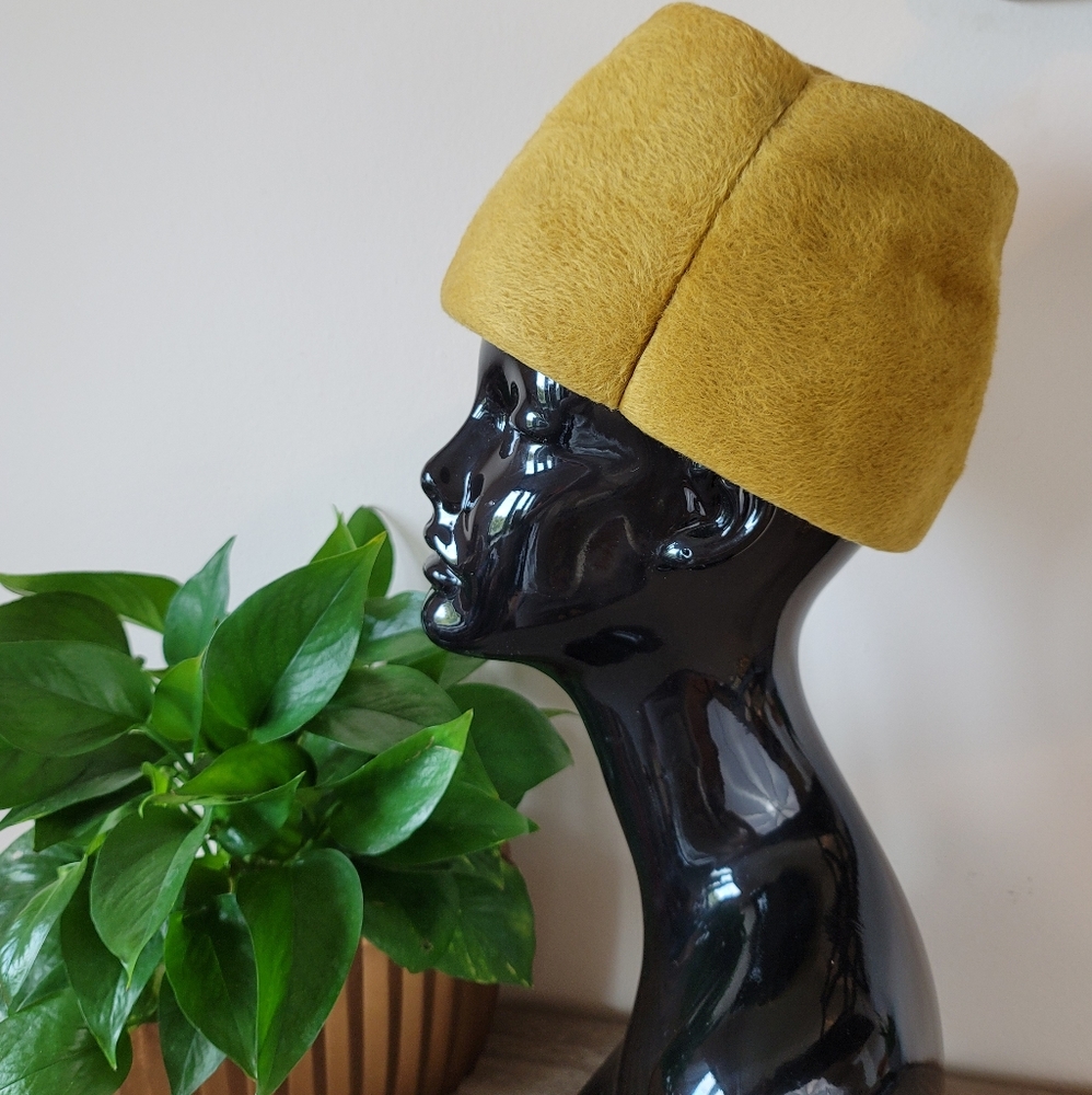 VTG 60s Miss Dior Structured Gumdrop Hat - Picture 1 of 13